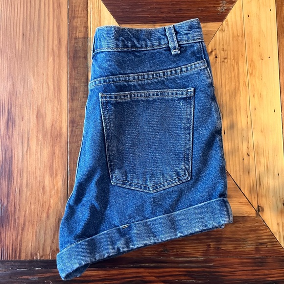 American Apparel Denim Shorts - Picture 5 of 5